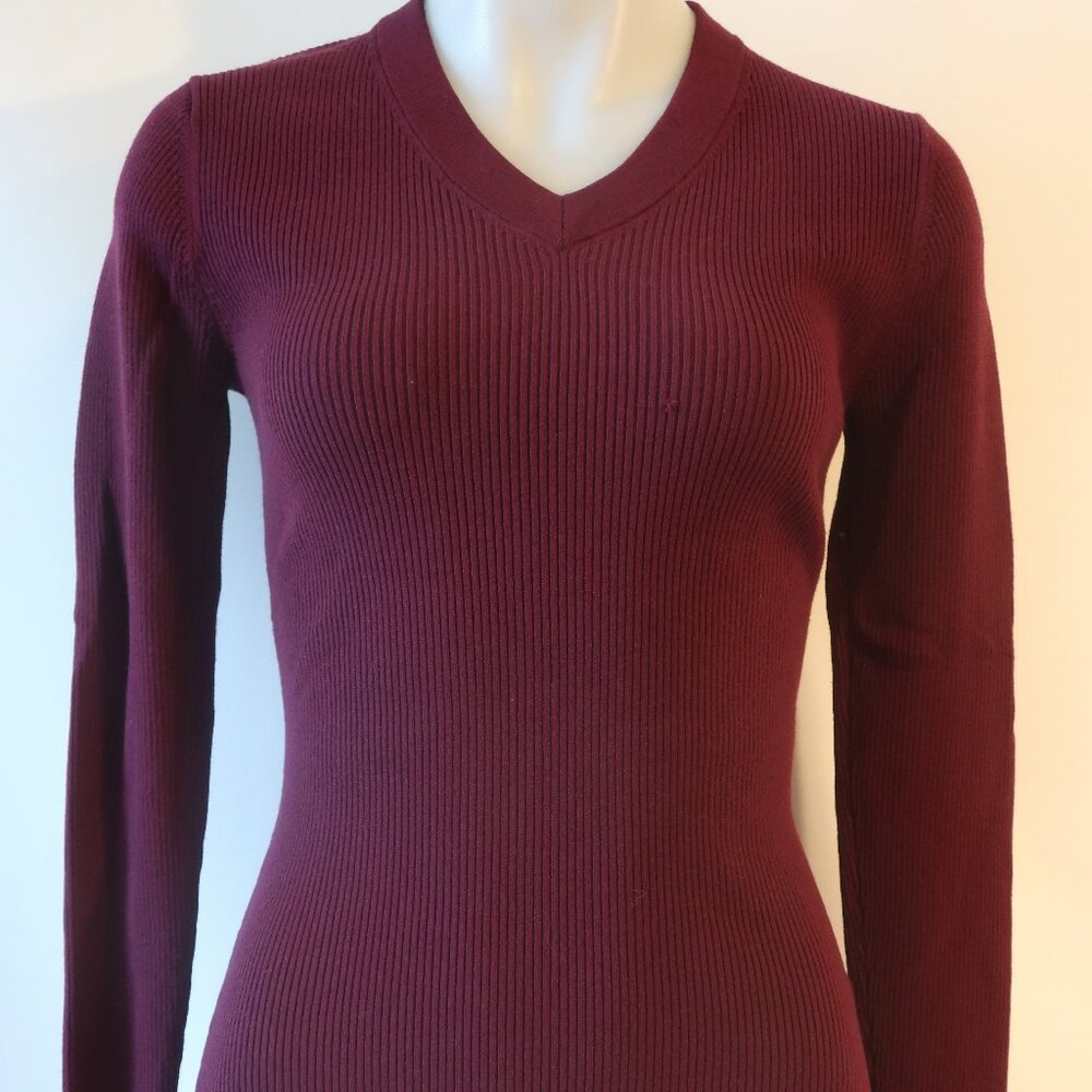 NWD Womens Minnie Rose Burgundy Ribbed V-Neck Sweater M *